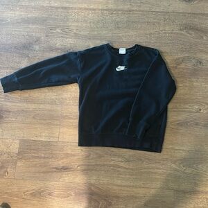 Nike crew neck sweat shirt